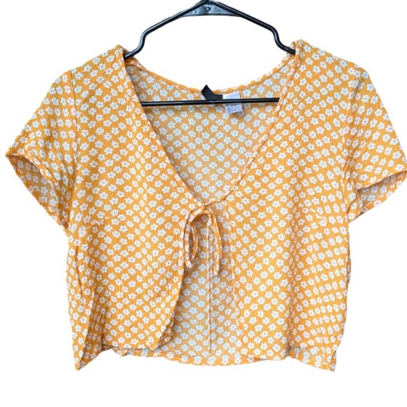 H&M Orange and White Floral T-Shirt with Front Tie Women Size Small - Picture 2 of 7